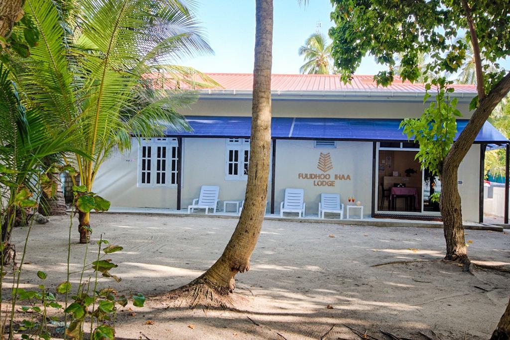 Fulidhoo Ihaa Lodge Exterior photo