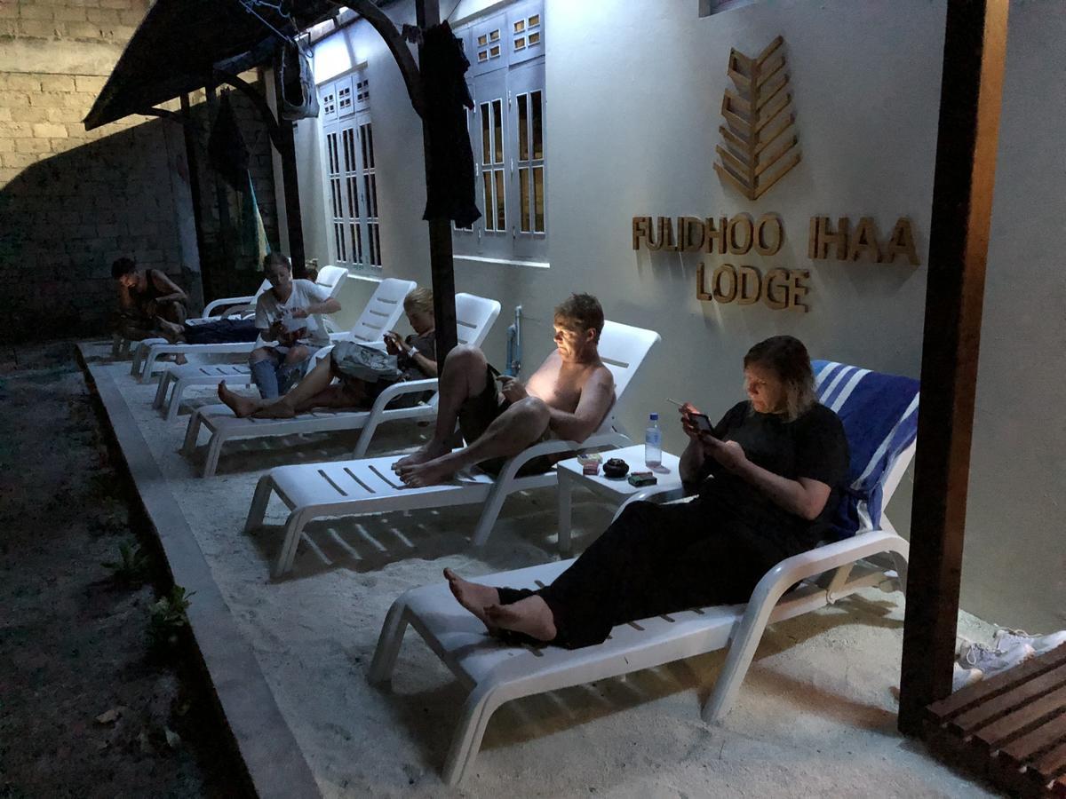Fulidhoo Ihaa Lodge Exterior photo